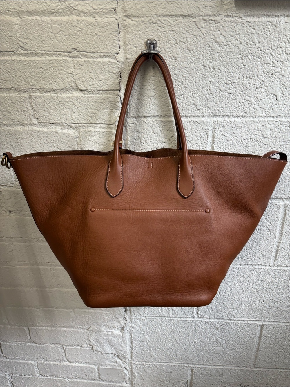 Polo by Ralph Lauren Bellport Large Reversible Leather Tote - Picture 7 of 15